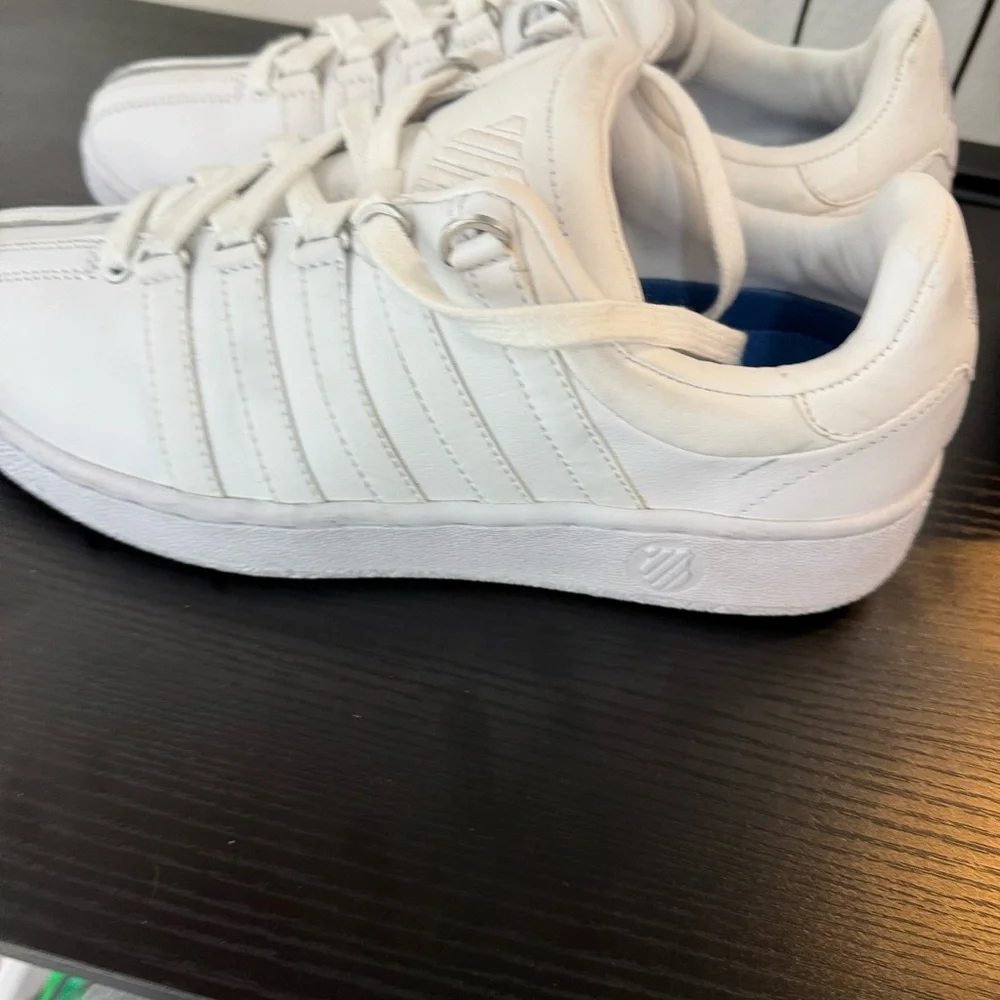 K-Swiss Men's White Sneakers - Picture 4 of 10